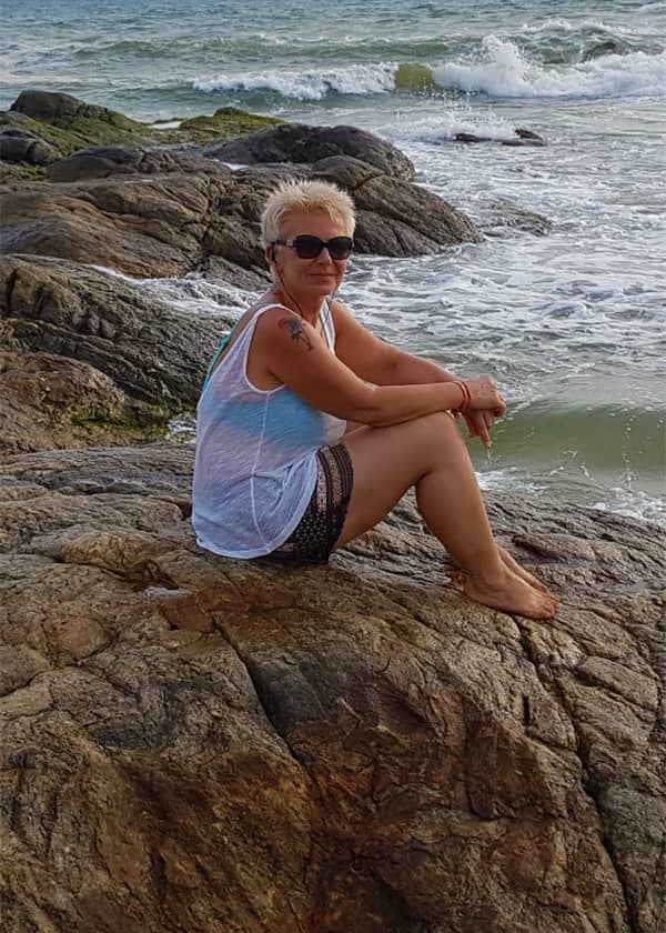 Sissy  am Strand - Sri Lanka